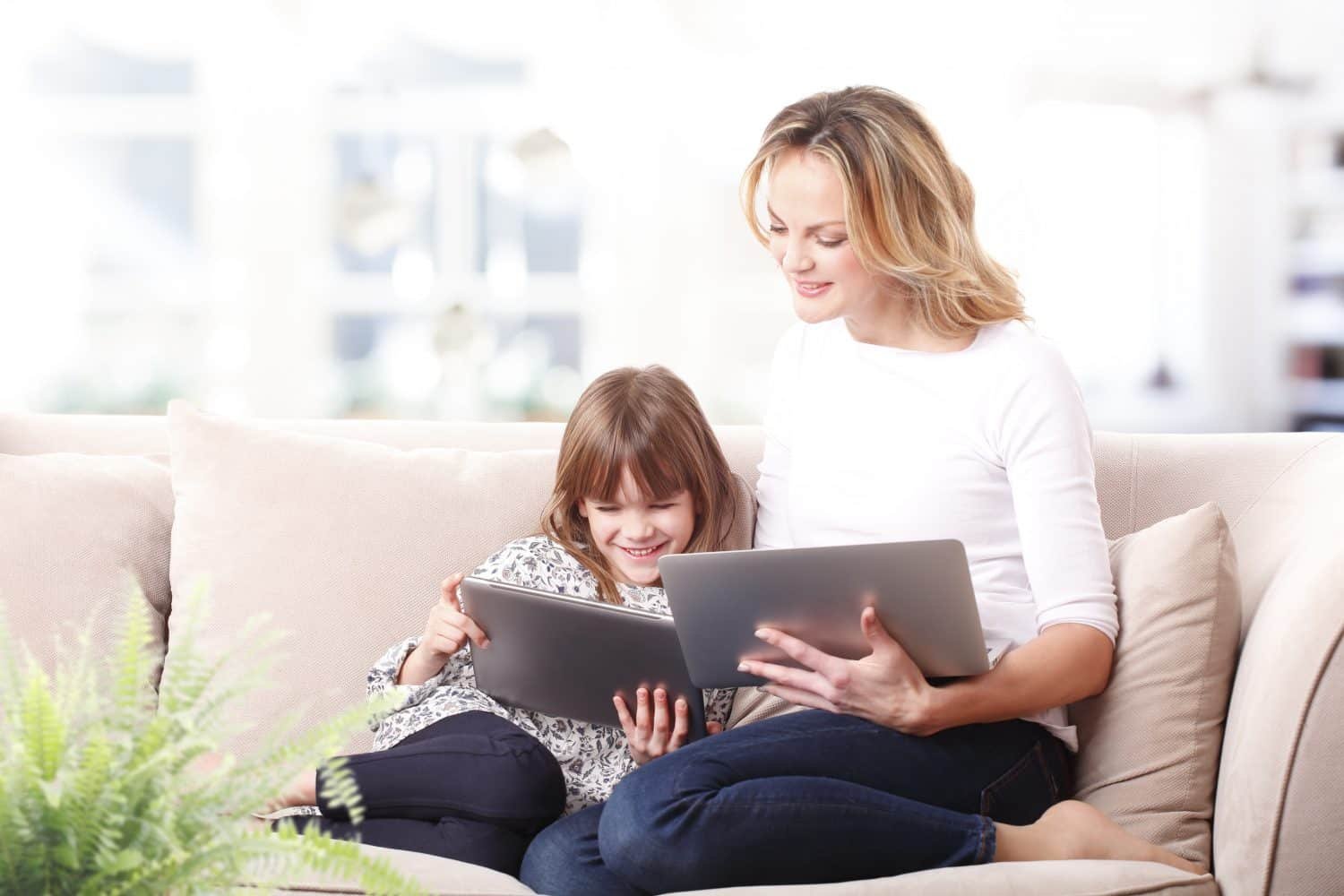 4 Ways I keep my family first while running my blog
