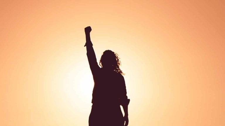 5 Fantastic Personal Development Podcasts