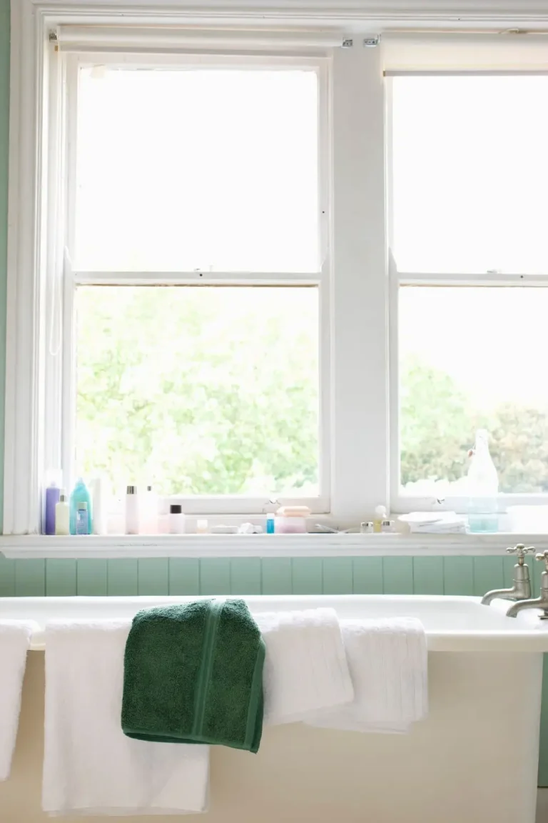 Self-Care For 2019: Bath Bomb & Wine Pairing