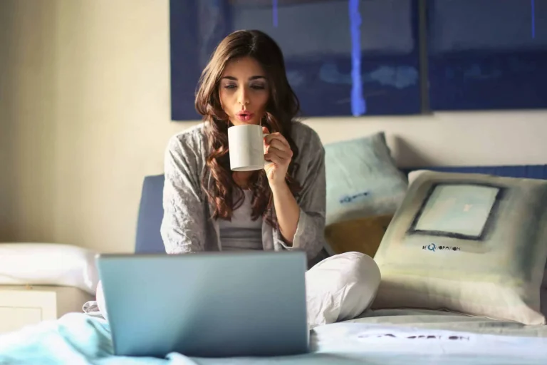 3 Easy Steps to Start a Blog and Make Money Online