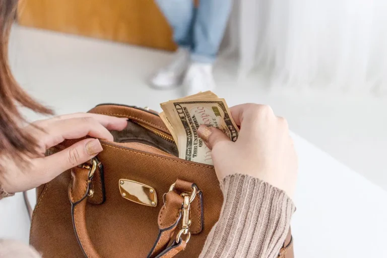 How I Made $10,685.58 with the Amazon Associates Affiliate Program