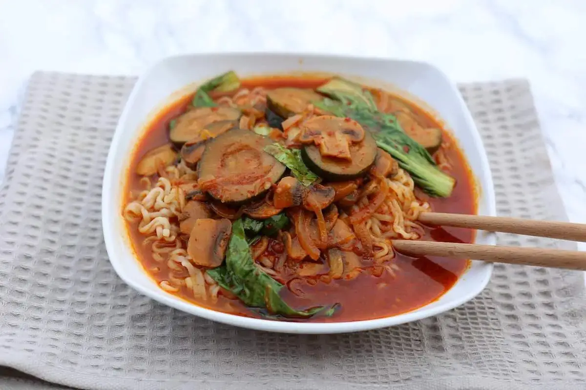 vegan korean noodle soup