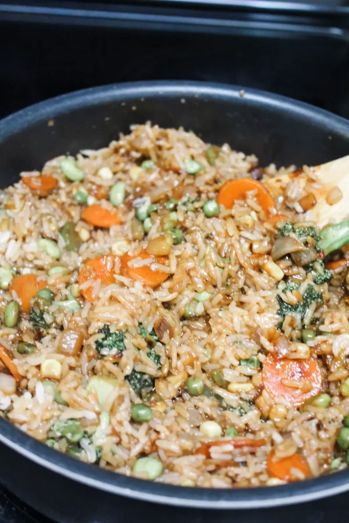 mix the sauce, rice, and veggies together well