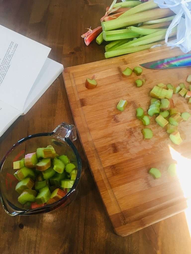 making rhubarb sauce