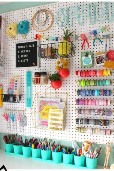 ORGANIZING STUFFS WITH PEGBOARD