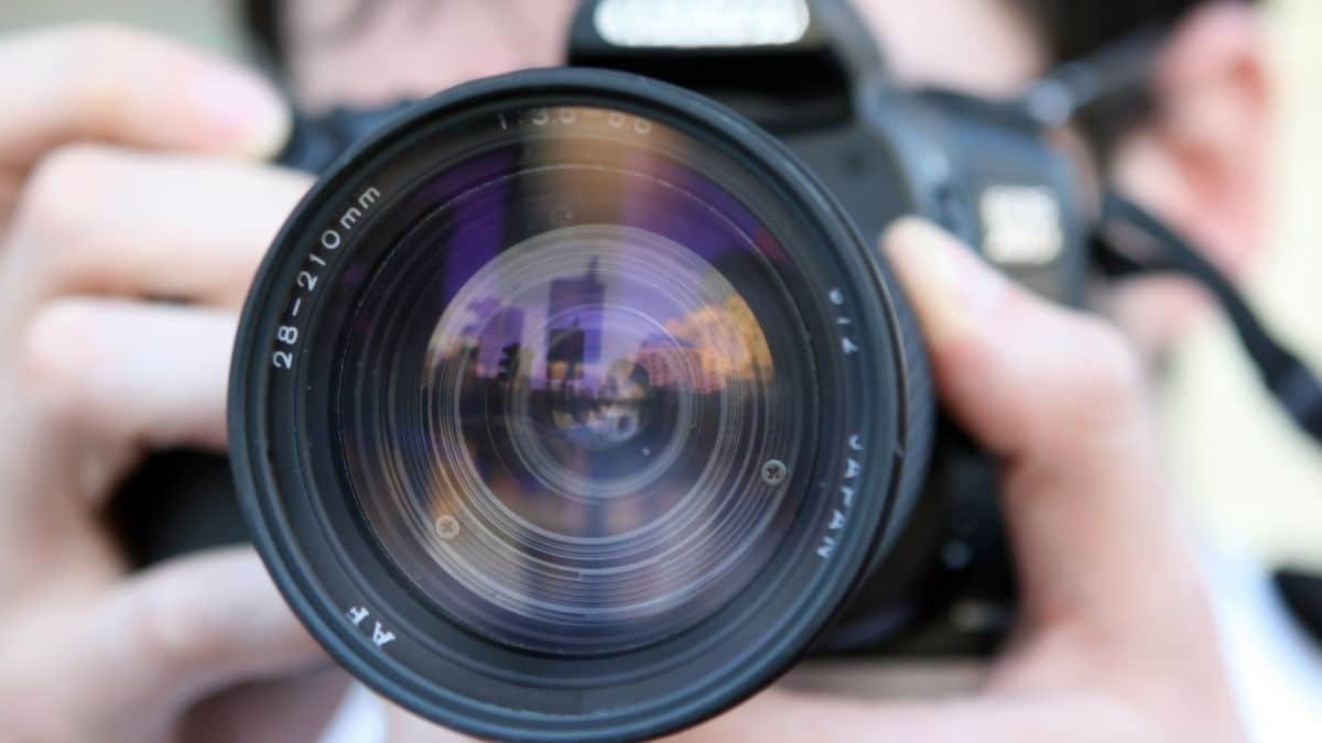 picture sources with a free license