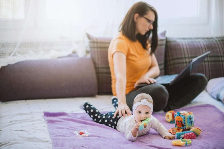 How Do Mom Bloggers Make Money