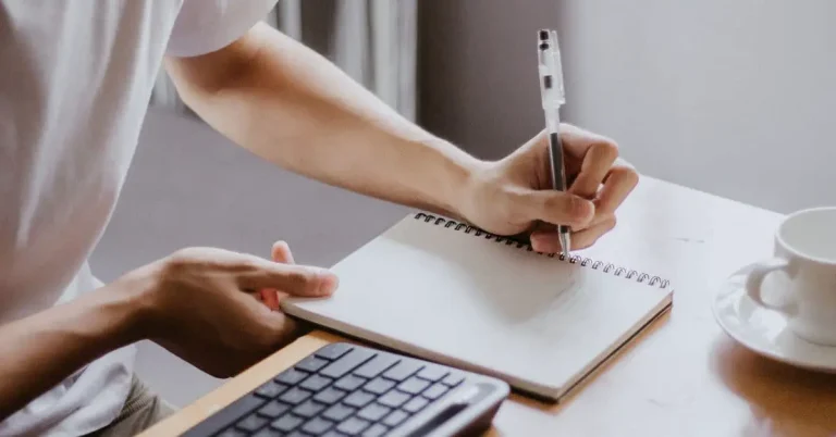 8 Tips For Hosting A Successful Webinar For Customers And Prospects