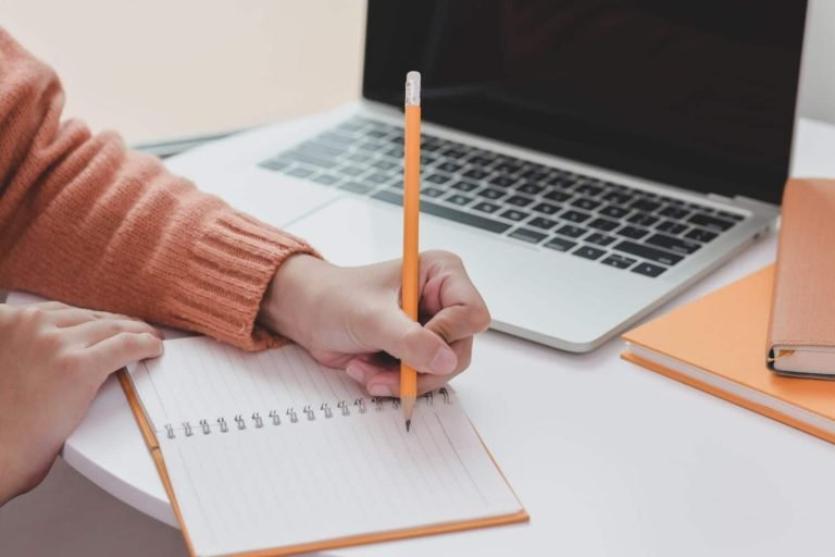 How Long Does It Take to Write 1000 Words?