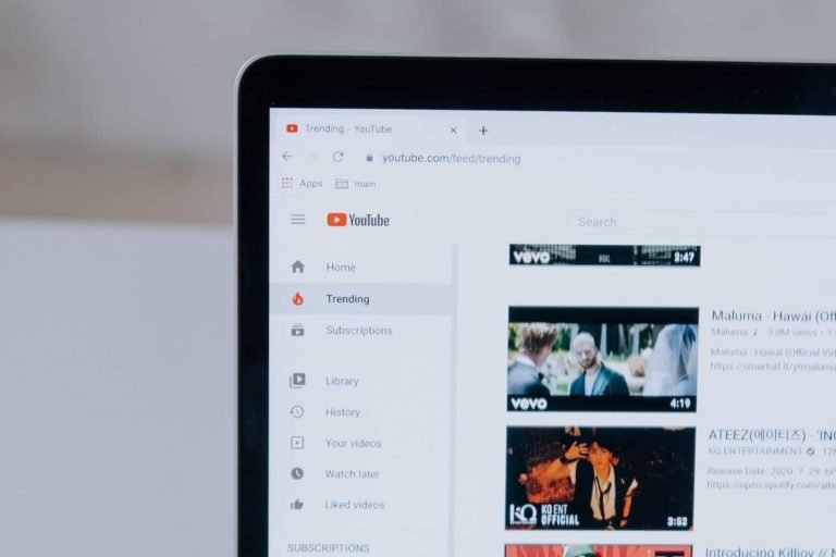 Grow Your Blog: 10 Youtubers Who Will Help You Grow Your Blog