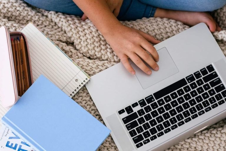 Best Affiliate Marketing Courses for Bloggers 2024 (for Beginners)