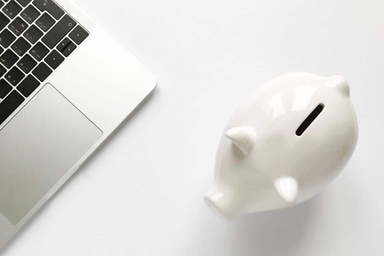 How to Make Money With a Blog For Beginners (Full Guide)
